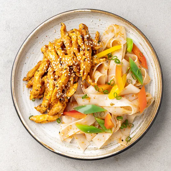 Thai Chili Chicken With Pad Thai Noodles